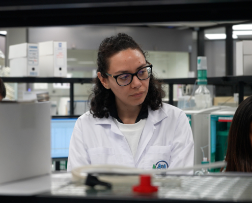 C7521.MP4.00_00_10_16.Imagen fija003